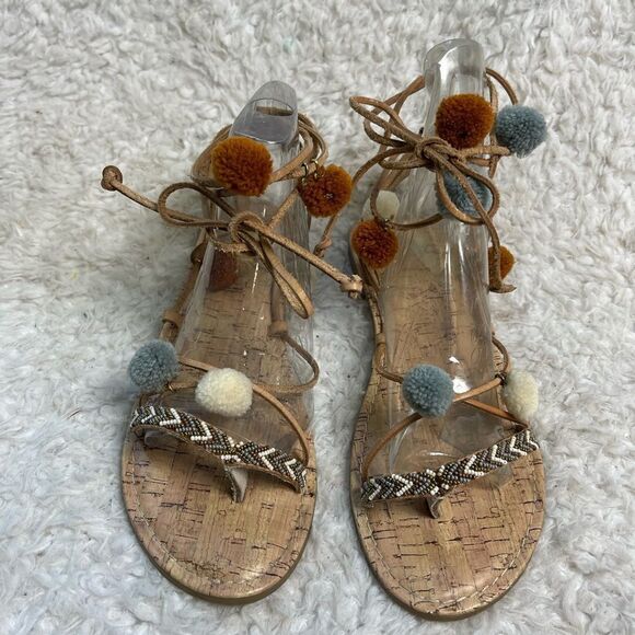 Circus By Sam Edelman Valencia Pom Pom & beaded wrap around Sandals Size 9.5 - Picture 3 of 8
